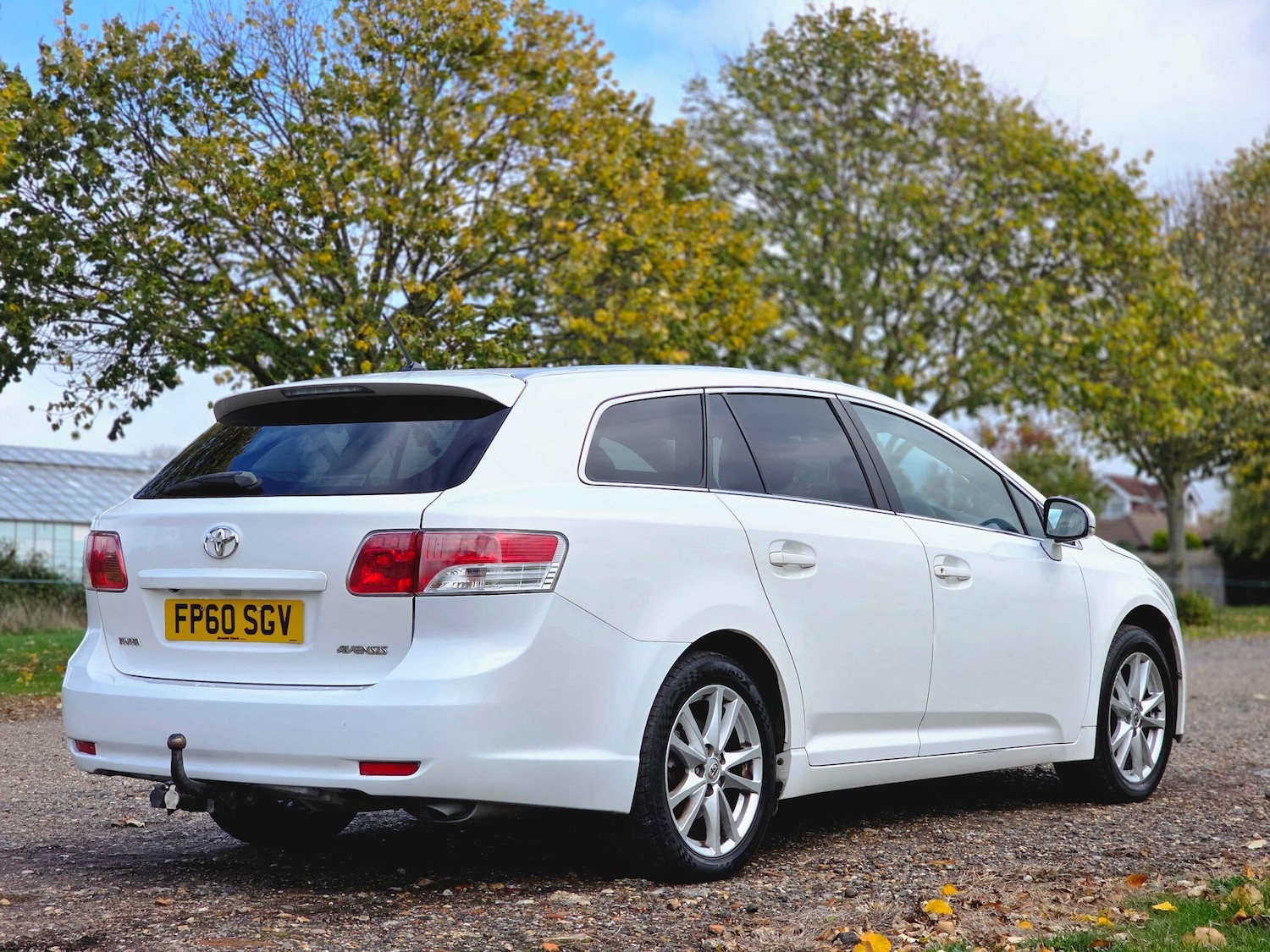 Used Toyota Avensis 2010 for sale - 76388121: Photo 6