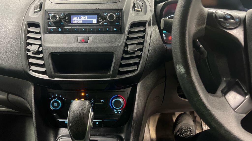 Used Ford Transit Connect 2018 for sale - 76613267: Photo 11