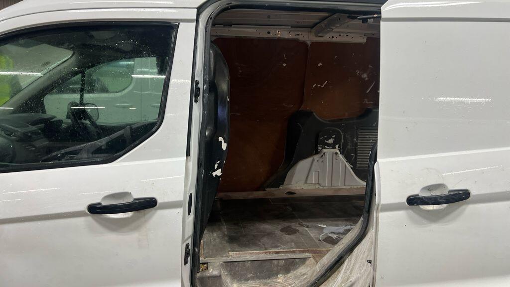 Used Ford Transit Connect 2018 for sale - 76613267: Photo 8
