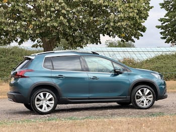 Used Peugeot 2008 2018 for sale - 79658343: Photo