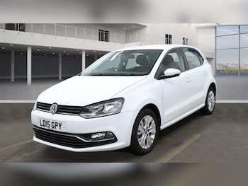 Used Volkswagen Polo 2015 for sale - 76247848: Photo 2
