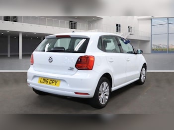 Used Volkswagen Polo 2015 for sale - 76247848: Photo 4