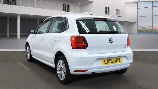 Used Volkswagen Polo 2015 for sale - 76247848: Photo 5