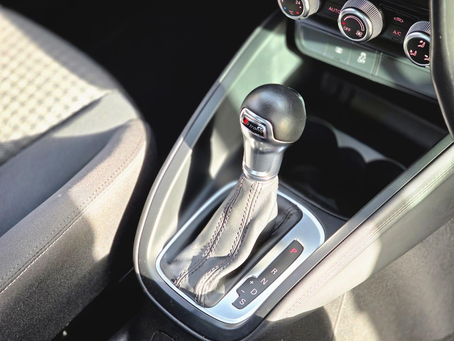 Used Audi A1 for sale - 76994089: Photo 10