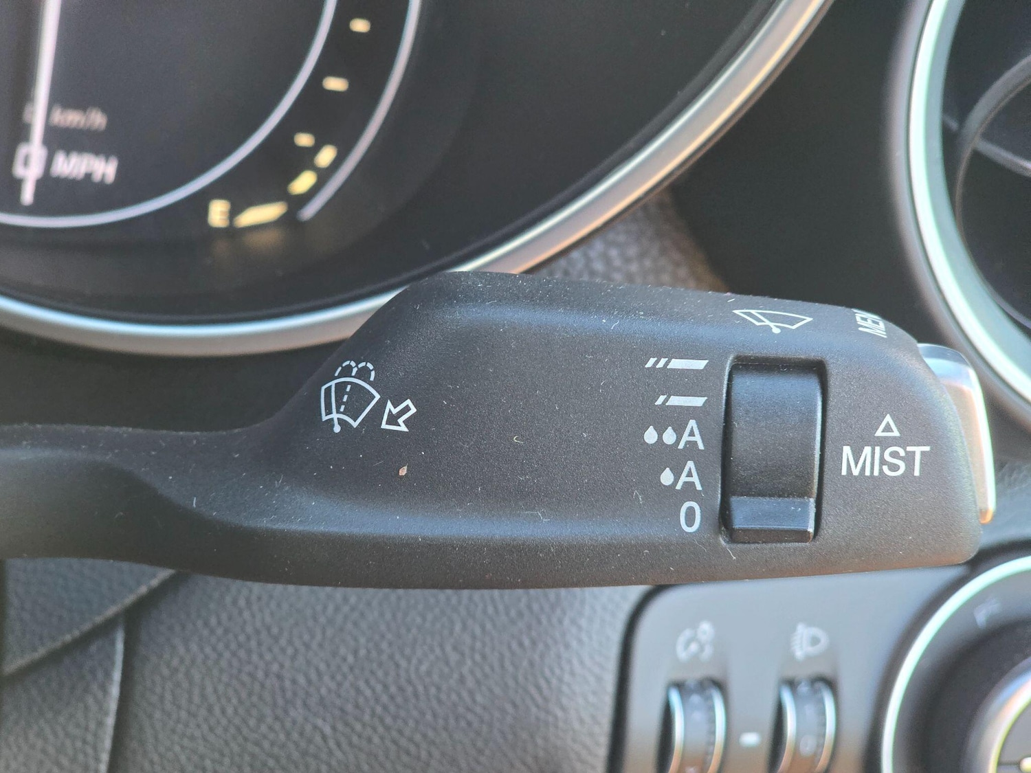 Used Alfa Romeo Giulia 2017 for sale - 76743317: Photo 32