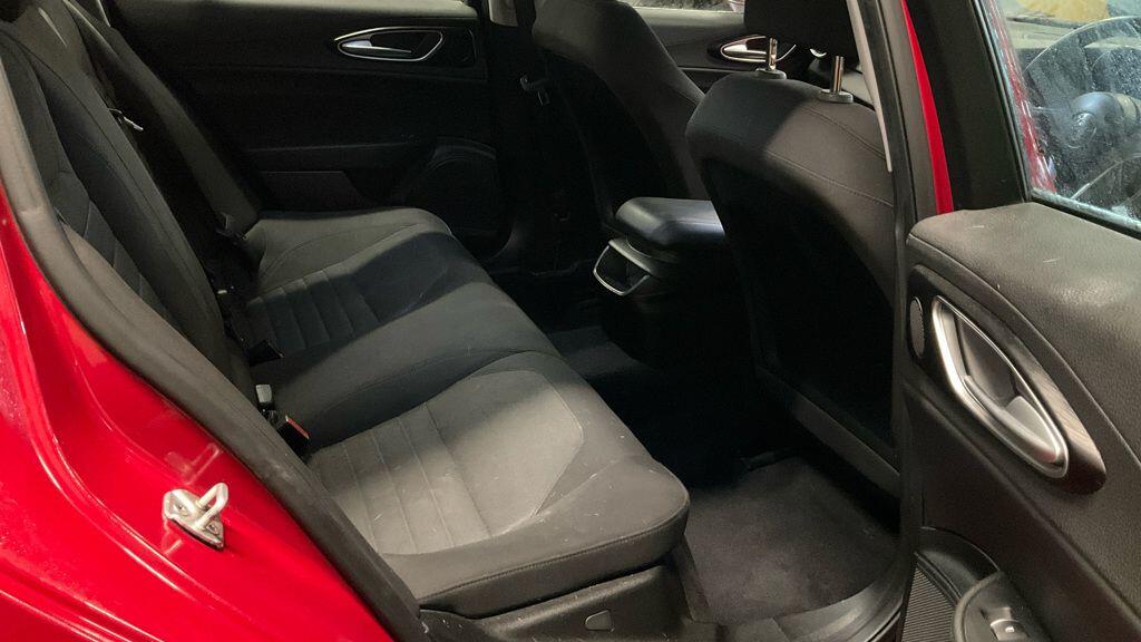 Used Alfa Romeo Giulia 2017 for sale - 76743317: Photo 7