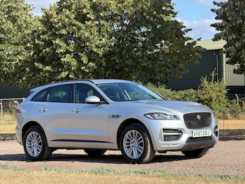 Used Jaguar F-Pace 2018 for sale - 79452997: Photo