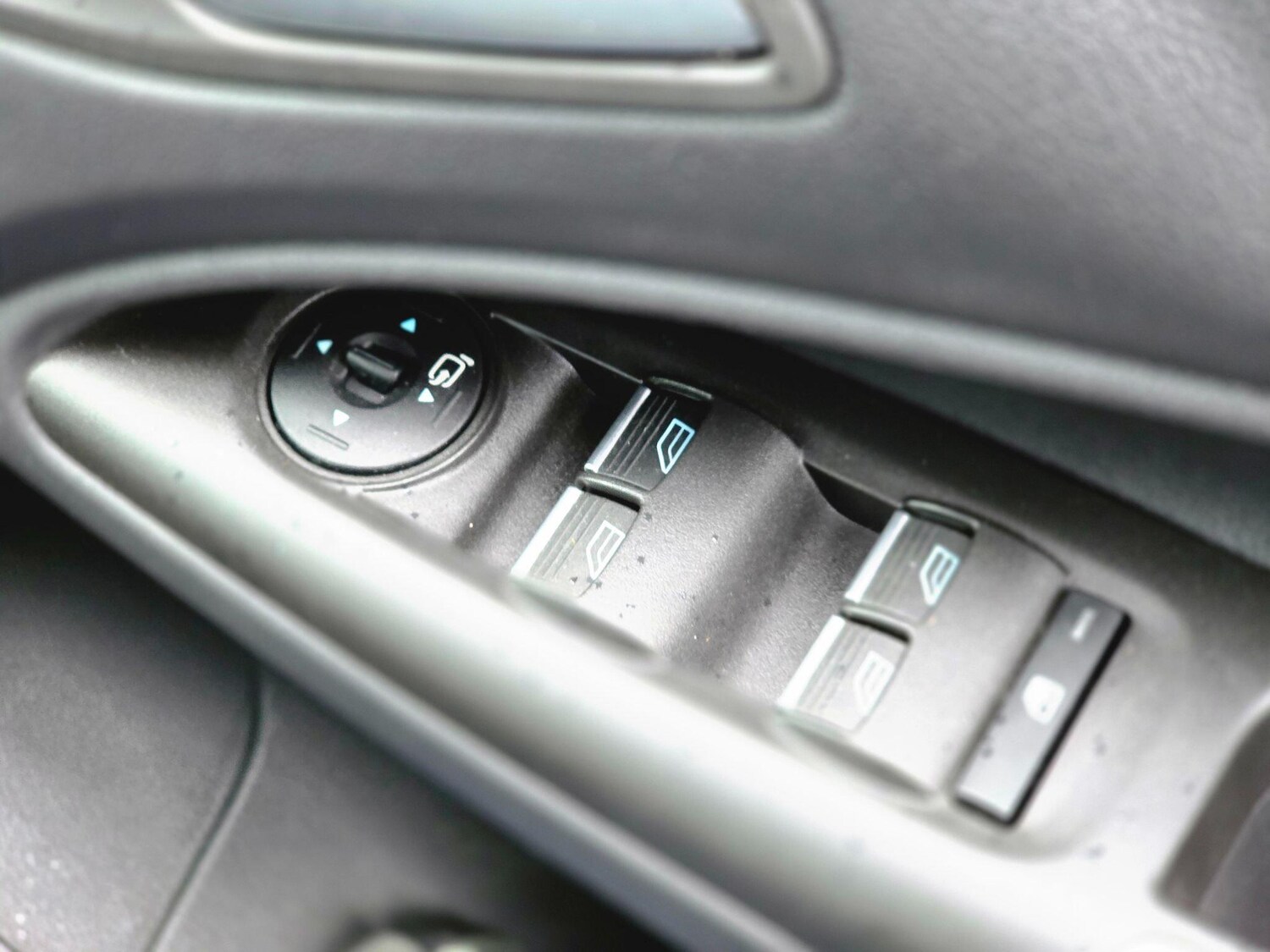 Used Ford Tourneo Connect 2015 for sale - 77524951: Photo 39