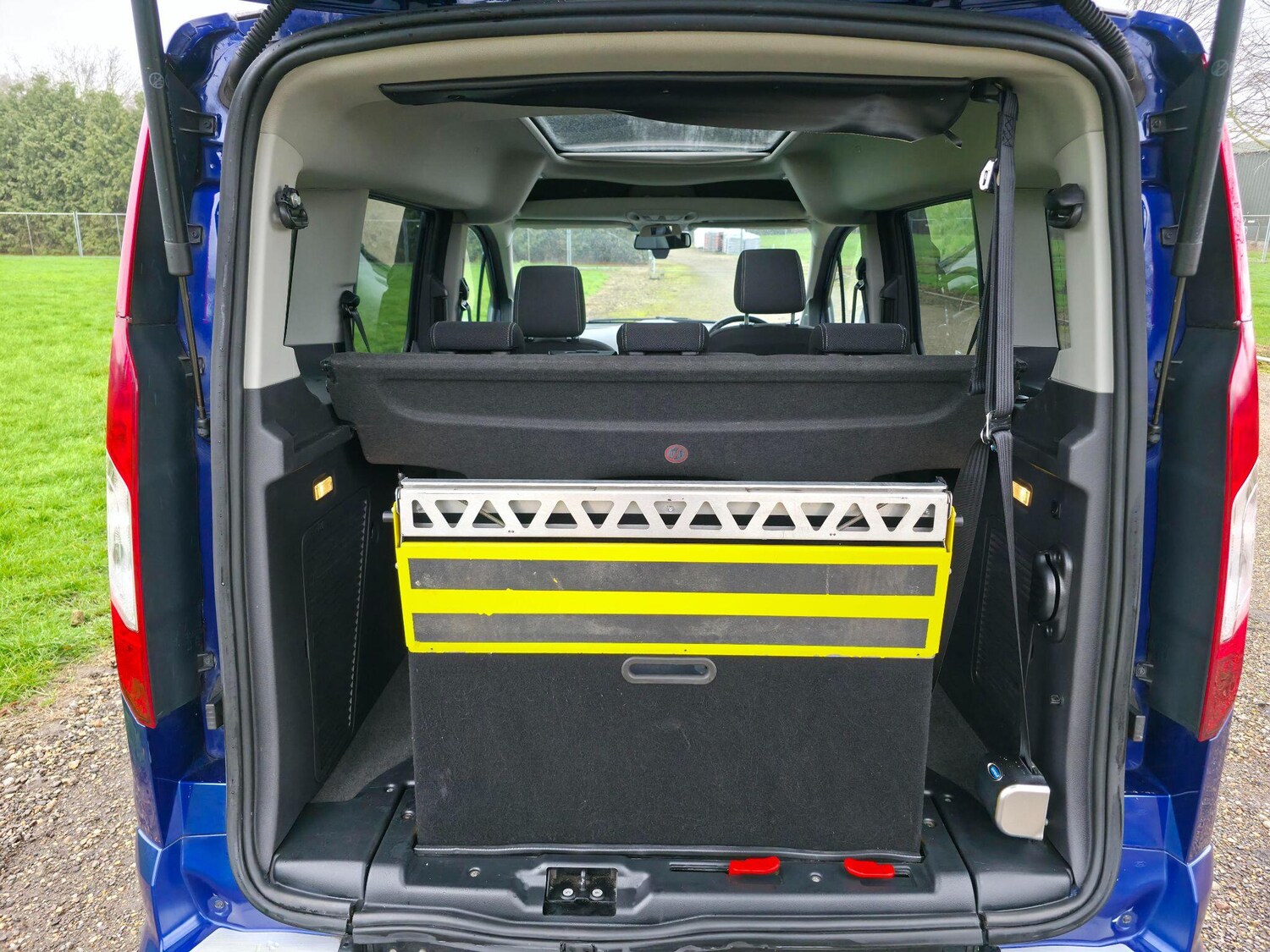 Used Ford Tourneo Connect 2015 for sale - 77524951: Photo 40