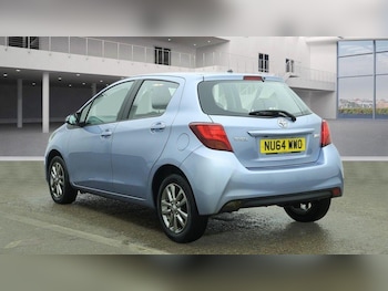 Used Toyota Yaris 2014 for sale - 77598722: Photo