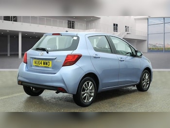 Used Toyota Yaris 2014 for sale - 77598722: Photo