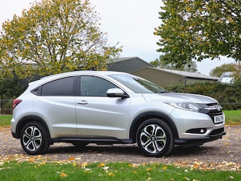 Used Honda HR-V 2016 for sale - 76270138: Photo 2