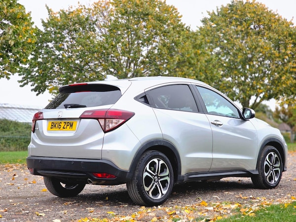 Used Honda HR-V 2016 for sale - 76270138: Photo 6