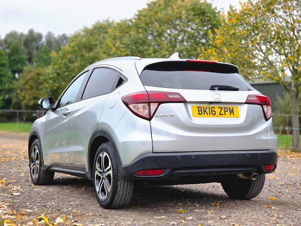Used Honda HR-V 2016 for sale - 76270138: Photo 9