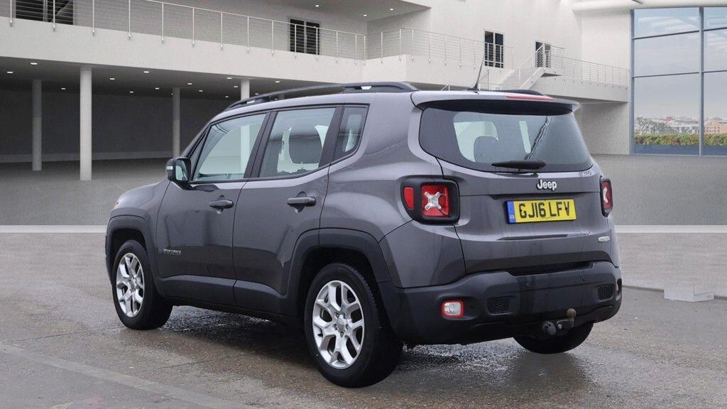 Used Jeep Renegade 2016 for sale - 76994682: Photo 3