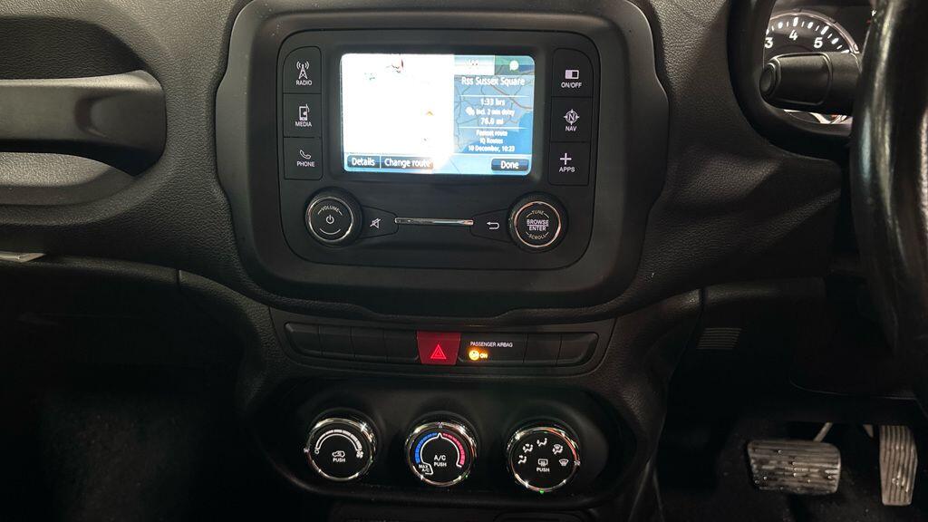 Used Jeep Renegade 2016 for sale - 76994682: Photo 8