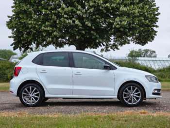 Used Volkswagen Polo 2015 for sale - 75081883: Photo