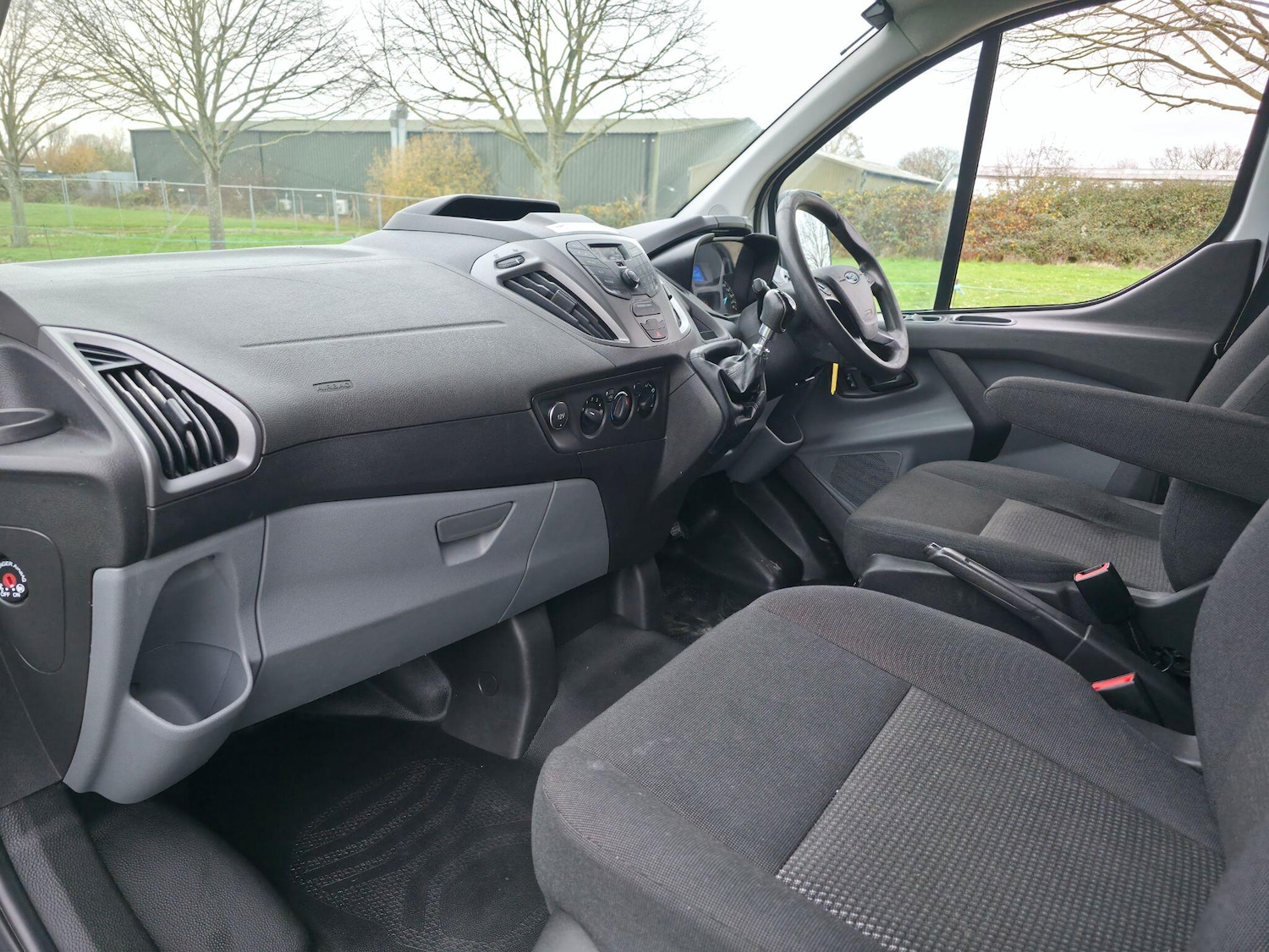 Used Ford Transit Custom 2017 for sale - 76898402: Photo 27