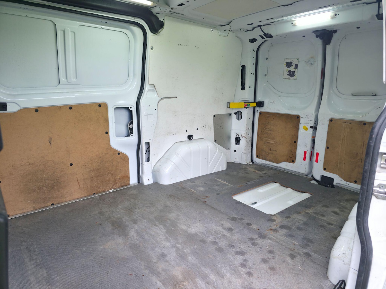 Used Ford Transit Custom 2017 for sale - 76898402: Photo 29