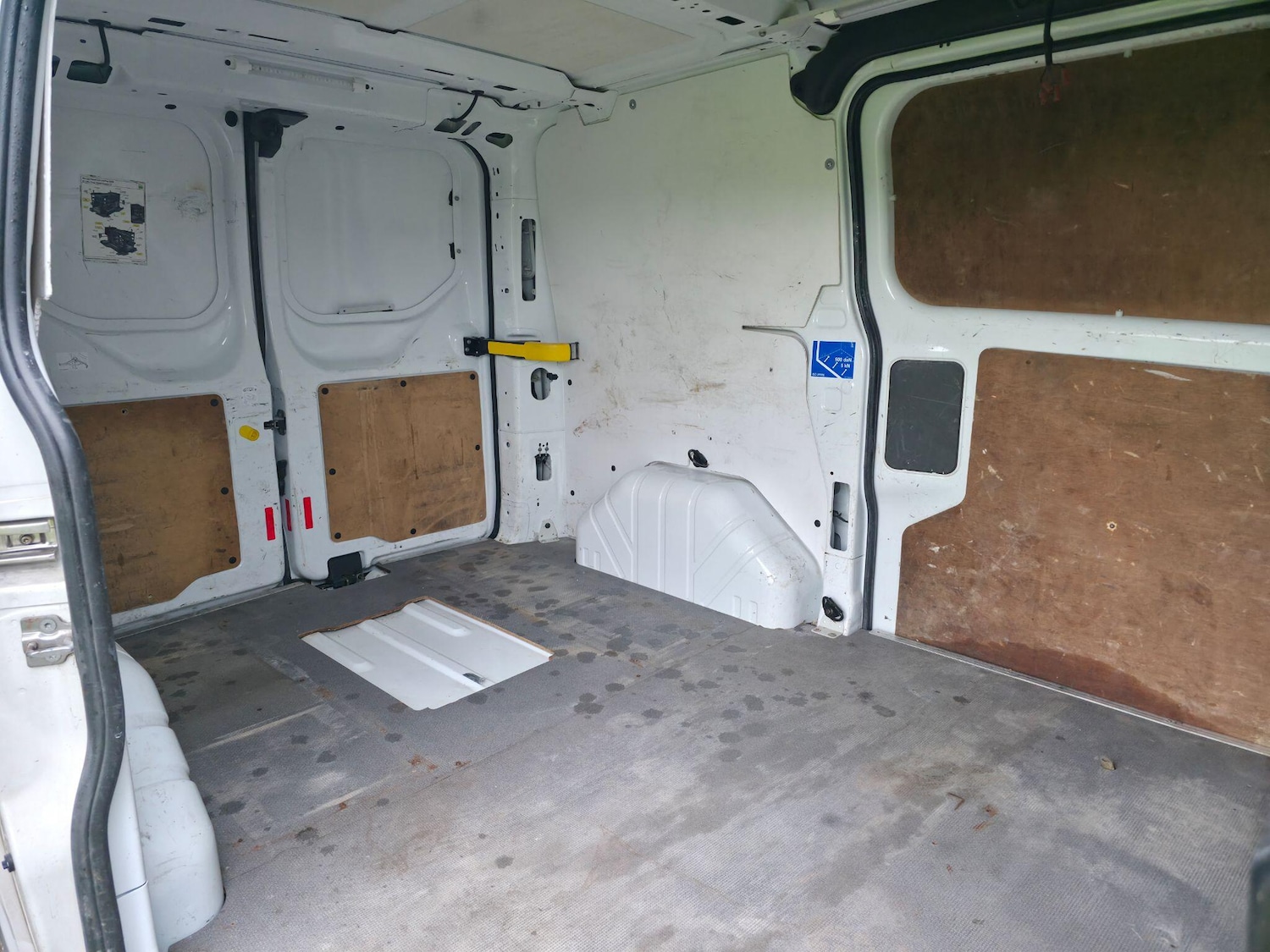 Used Ford Transit Custom 2017 for sale - 76898402: Photo 30