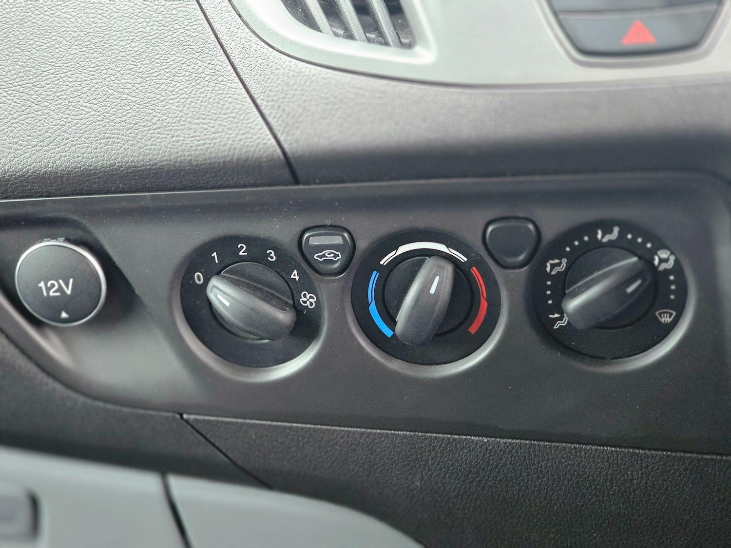 Used Ford Transit Custom 2017 for sale - 76898402: Photo 35