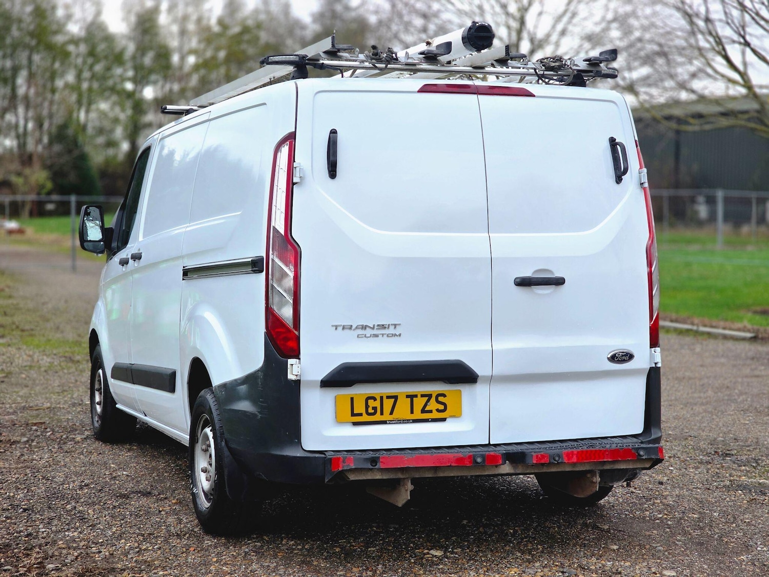 Used Ford Transit Custom 2017 for sale - 76898402: Photo 9