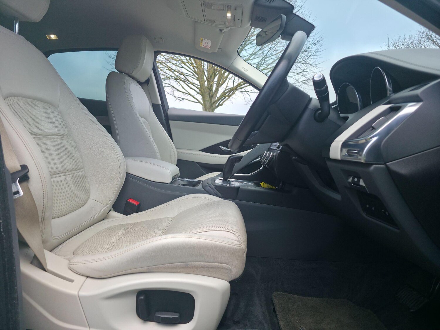 Used Jaguar E-Pace for sale - 77495910: Photo 20