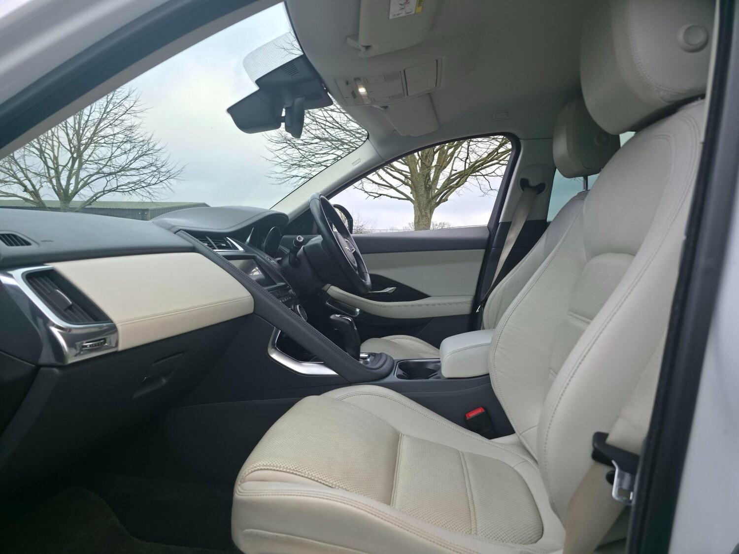 Used Jaguar E-Pace for sale - 77495910: Photo 23