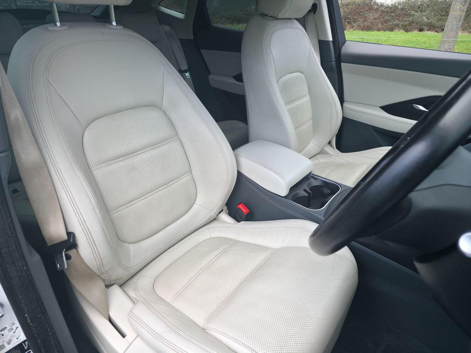 Used Jaguar E-Pace for sale - 77495910: Photo 29