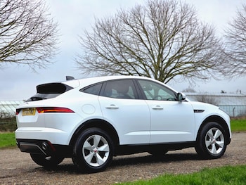 Used Jaguar E-Pace 2018 for sale - 77495910: Photo