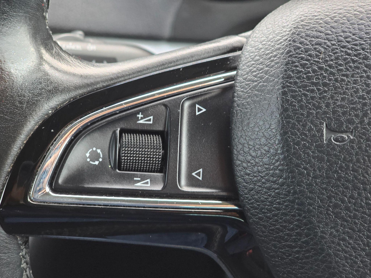 Used Skoda Yeti 2015 for sale - 76659171: Photo 35