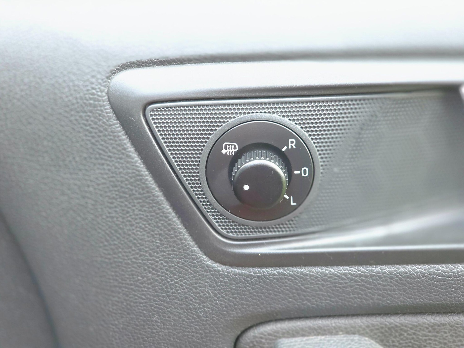 Used Skoda Yeti 2015 for sale - 76659171: Photo 37