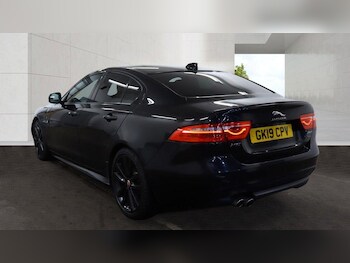 Used Jaguar XE 2019 for sale - 78127630: Photo