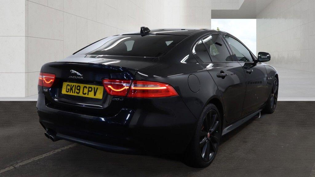 Used Jaguar XE 2019 for sale - 78127630: Photo 4