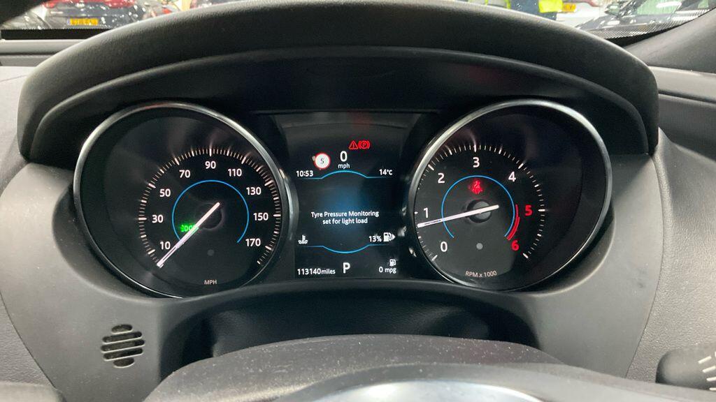 Used Jaguar XE 2019 for sale - 78127630: Photo 9