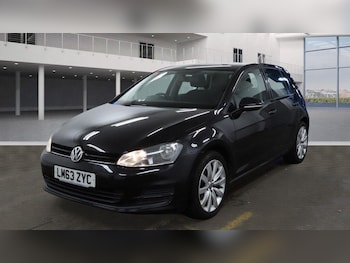 Used Volkswagen Golf 2013 for sale - 77143303: Photo