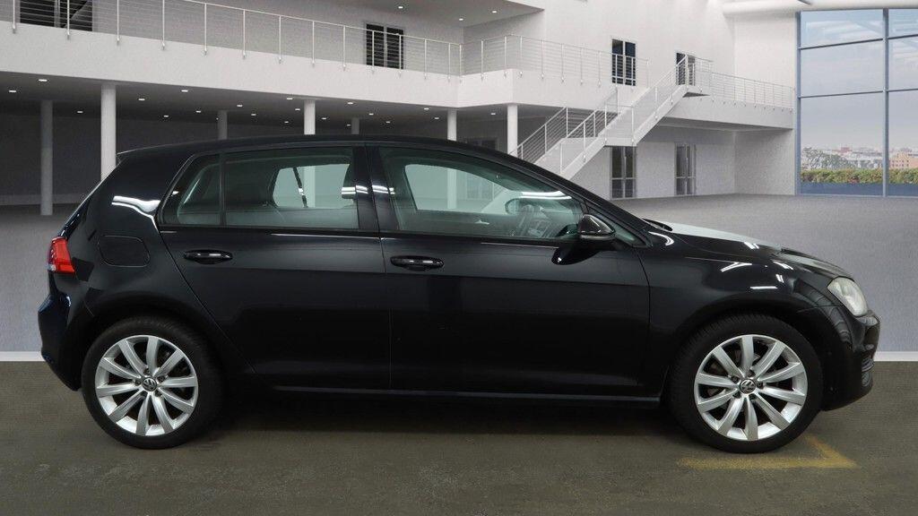 Used Volkswagen Golf 2013 for sale - 77143303: Photo 5