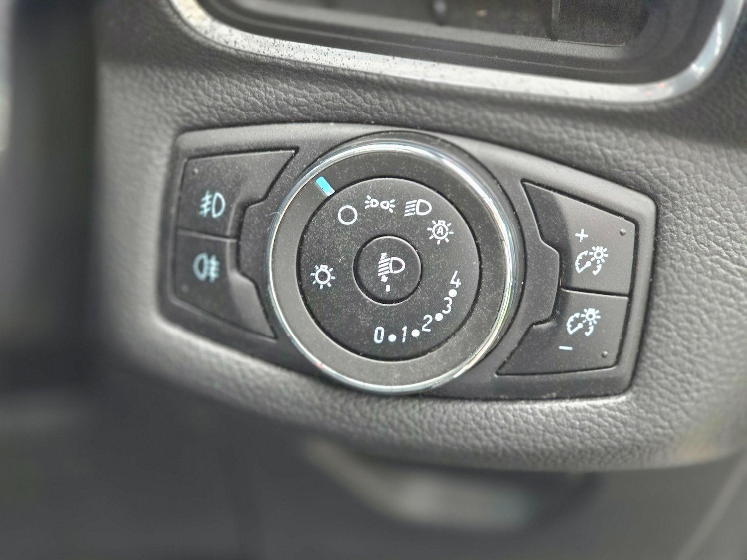 Used Ford B-MAX 2017 for sale - 77305606: Photo 29