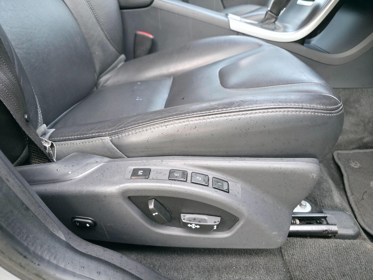 Used Volvo XC60 2015 for sale - 77377108: Photo 27