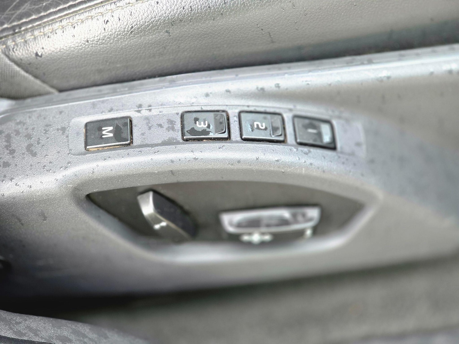 Used Volvo XC60 2015 for sale - 77377108: Photo 28