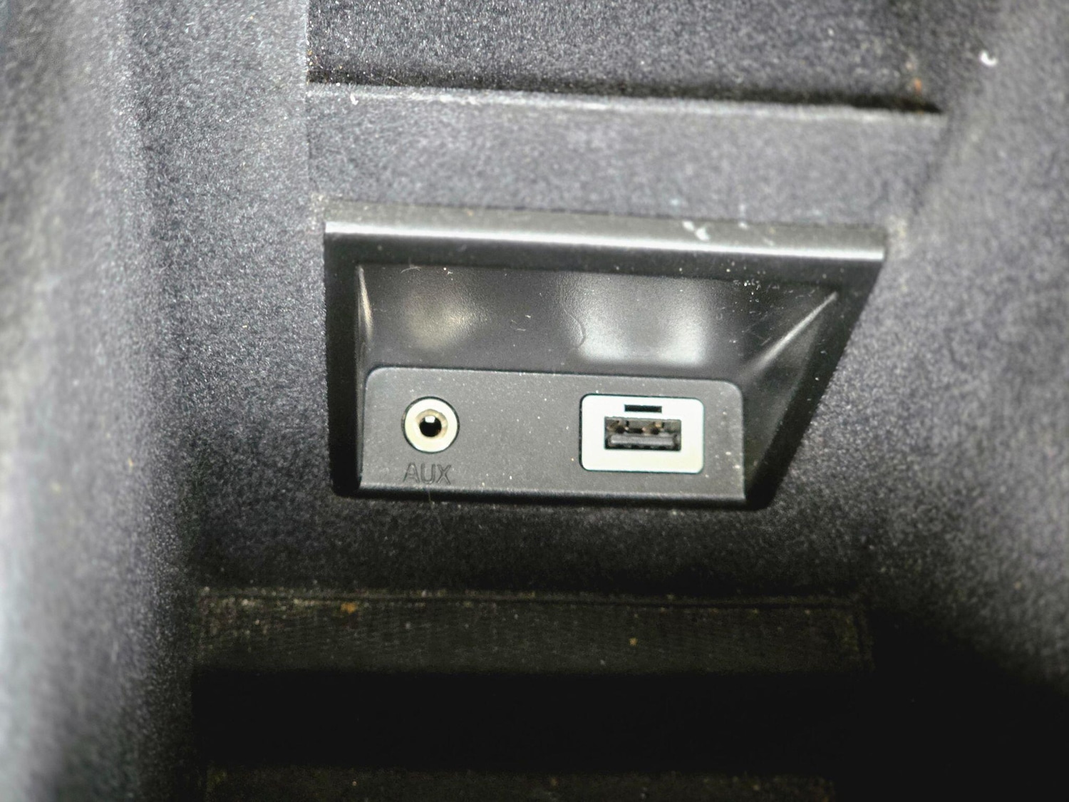 Used Volvo XC60 2015 for sale - 77377108: Photo 35