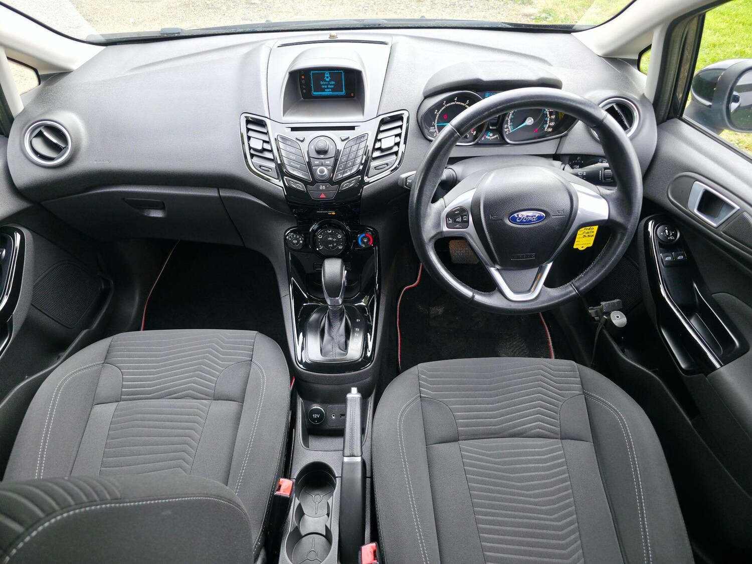 Used Ford Fiesta 2014 for sale - 76135956: Photo 27
