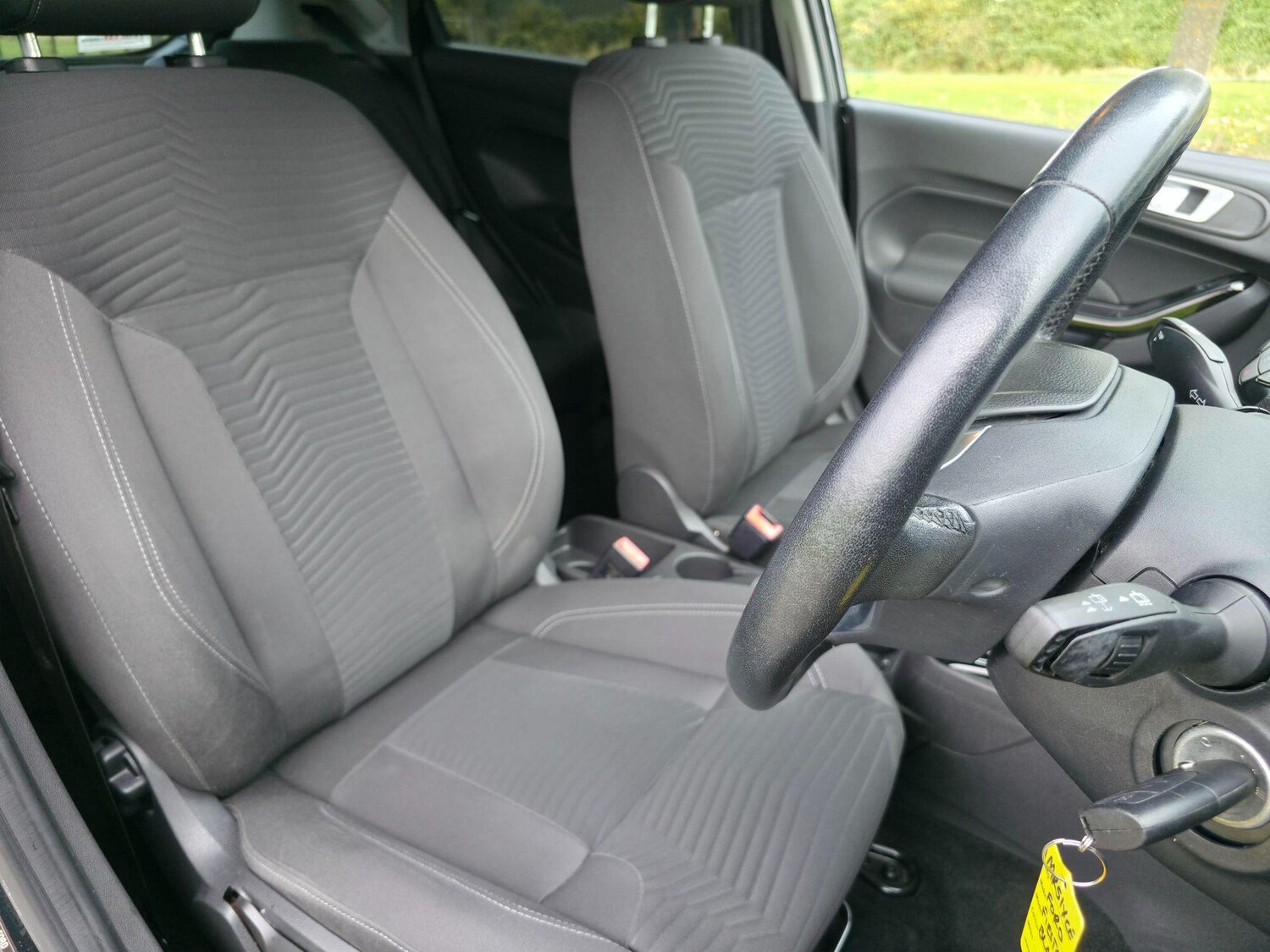 Used Ford Fiesta 2014 for sale - 76135956: Photo 30