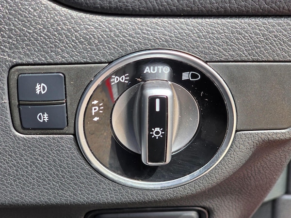 Used Mercedes-Benz GLA 2019 for sale - 75363257: Photo 40