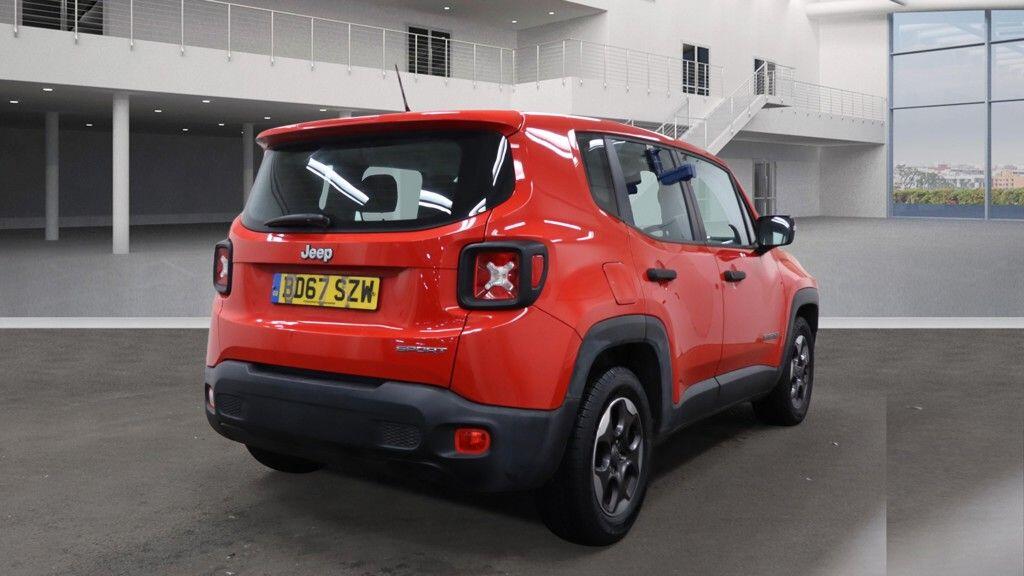 Used Jeep Renegade 2018 for sale - 77549630: Photo 4