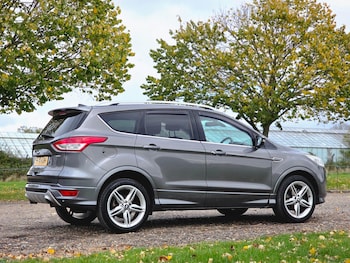 Used Ford Kuga 2014 for sale - 76270008: Photo