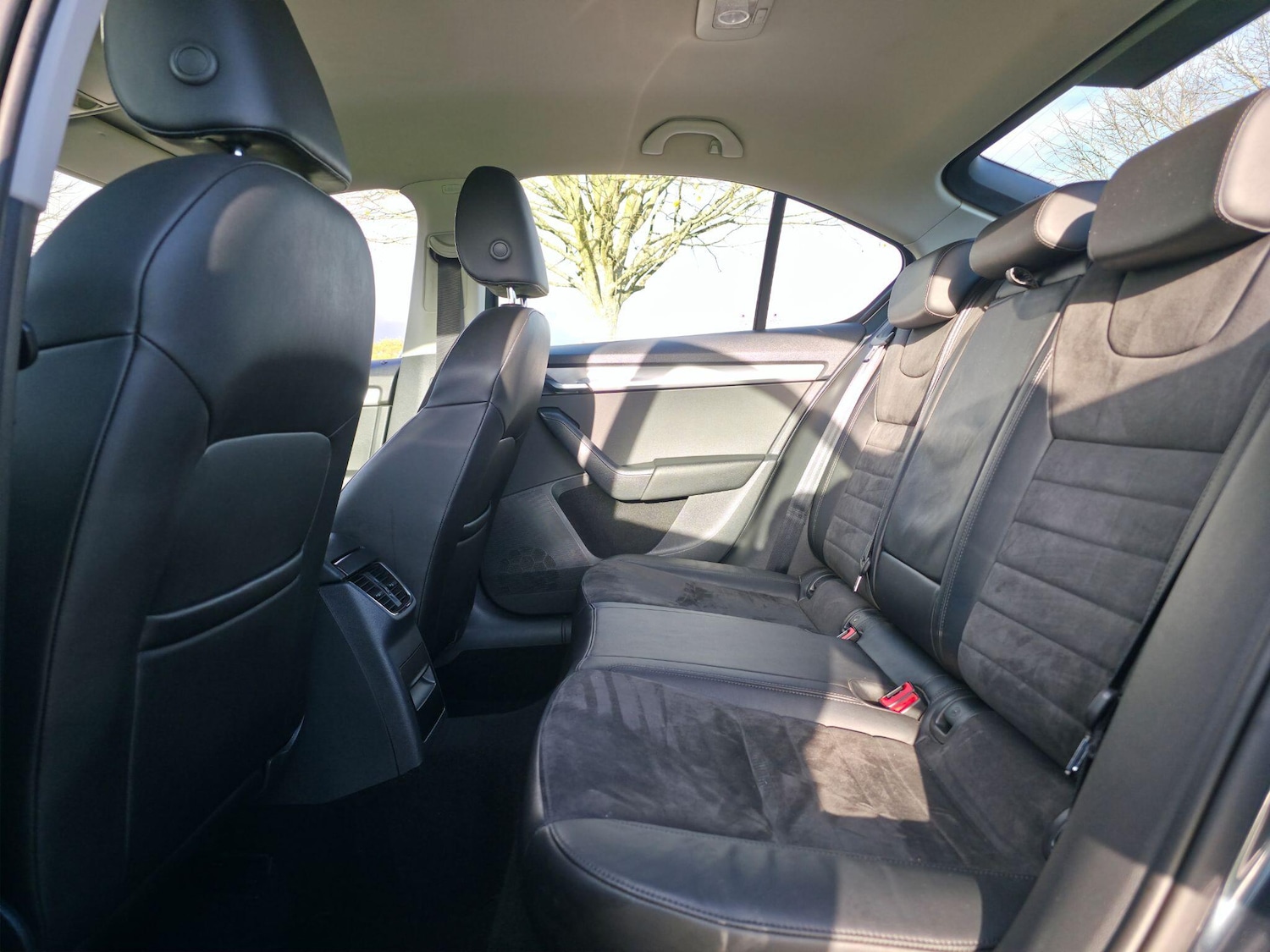 Used Skoda Octavia 2015 for sale - 76802170: Photo 24