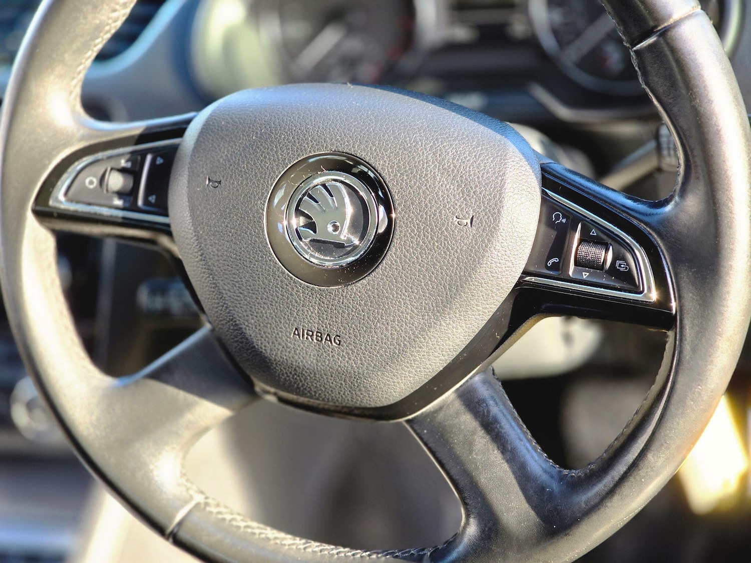 Used Skoda Octavia 2015 for sale - 76802170: Photo 45