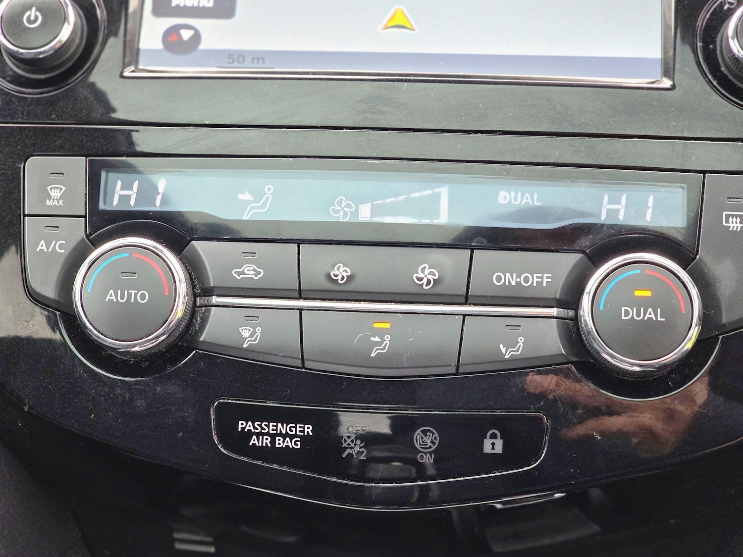 Used Nissan Qashqai 2015 for sale - 77029395: Photo 27