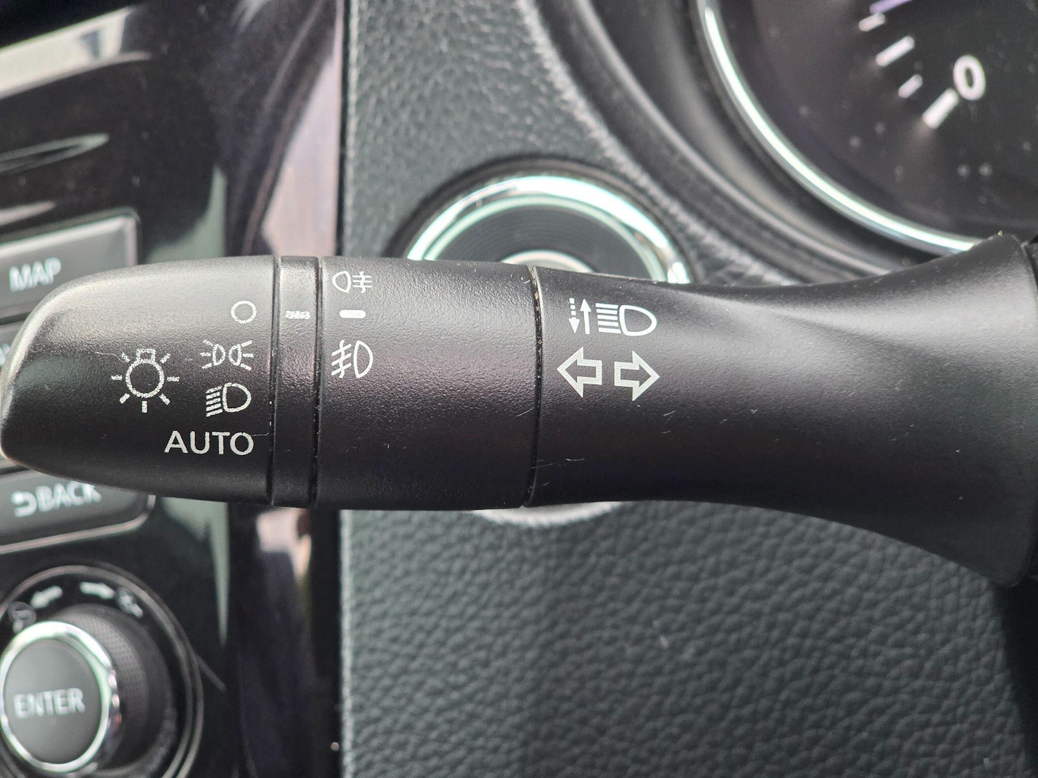 Used Nissan Qashqai 2015 for sale - 77029395: Photo 30